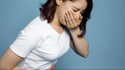 10 نصائح للتقيؤ بشكل آمن في هذه الحالات