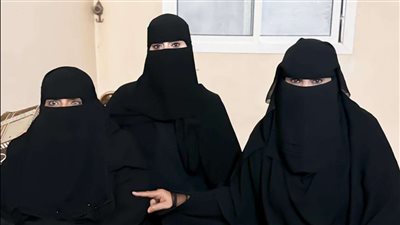 إدارة المرأة والطفل بانتقالي حضرموت تطمئن على صحة فاطمة بن دهري 