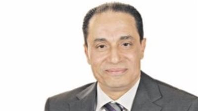 كلية الإعلام جامعة القاهرة تعلن وفاة عميدها الأسبق الدكتور سامى عبد العزيز