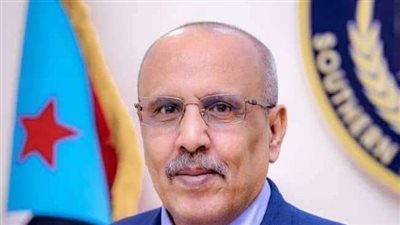 الكثيري يُعزَّي عضو الجمعية الوطنية عبدالفتاح عبدالله الدهمشي بوفاة شقيقه 