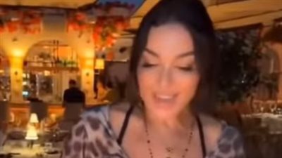 نادين نسيب نجيم بإطلالة مختلفة مناسبة لها في عيد ميلادها.. والجمهور: جمالك 😍 كل سنه وإنتِ بألف خير كوين (فيديو)