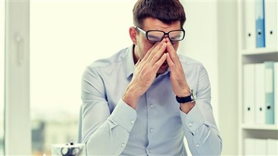 أنواع الإجهاد وأعراضه.. حاد ومزمن احذره