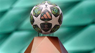 بمواد حيوية.. الكشف كرة دوري أبطال أوروبا الجديدة (صور)