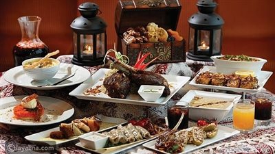 خطوات ترتيب مائدة إفطار رمضان.. لمسة جمالية تعكس روح الشهر الكريم