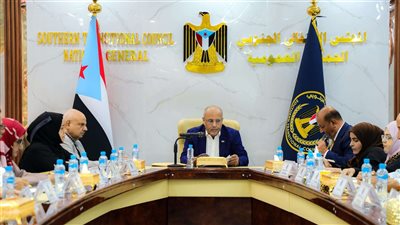 الجمعية الوطنية للانتقالي تُجدد تأييدها للاحتجاجات الشعبية ورفضها أي محاولات لتوطين النازحين في جنوب اليمن