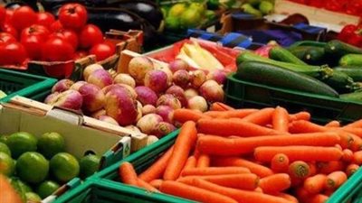  أسعار الخضروات والفاكهة اليوم الأحد 15_2_2025