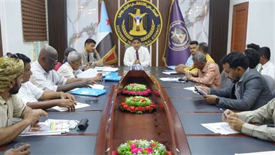 تنفيذية انتقالي عدن تناقش آخر مستجدات الوضع الأمني والخدمي بمديريات العاصمة