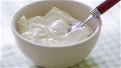 فوائد الزبادي للمعدة والقولون.. يقي من السرطان ويحقق 3 منافع صحية