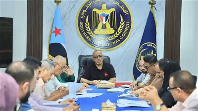 الأمانة العامة للانتقالي تستعرض تقرير أداء ومهام منسقية المجلس الانتقالي في جامعة حضرموت 