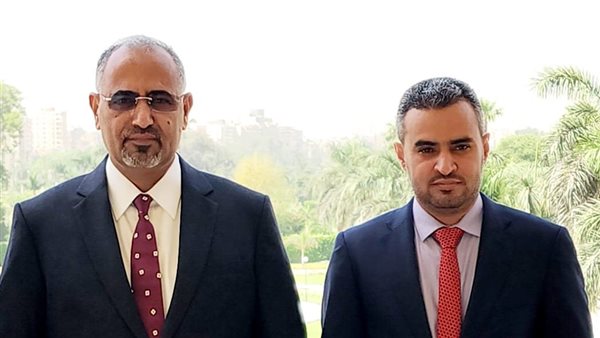 بدعم من الزبيدي وتحت إدارة عبد العزيز الشيخ.. كيف تعد قناة عدن المستقلة منارة إعلامية الجنوبية الهوى والهوية؟