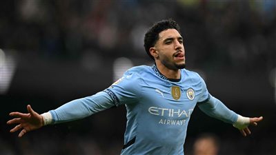 عمر مرموش ينافس على جائزة هدف شهر مارس بالدوري الإنجليزي