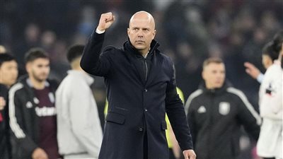 سلوت: يُعجبني أسلوب نيوكاسل مع إيدي هاو.. وعلينا مراقبة إيزاك والحد من خطورته