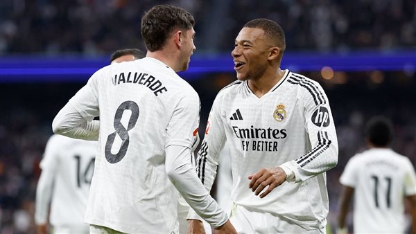 للراحة وجراحة.. غياب نجمي ريال مدريد عن مواجهة سوسيداد بكأس الملك للراحة وجراحة.. غياب نجمي ريال مدريد عن مواجهة سوسيداد بكأس الملك