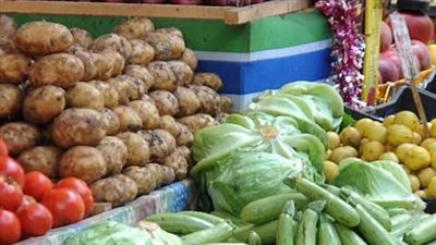 أسعار الخضراوات والفاكهة اليوم 8_ 3_ 2025