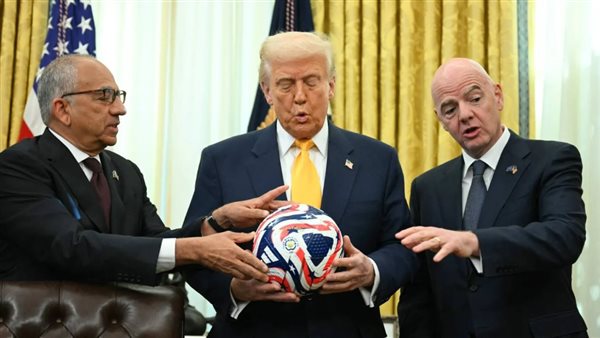 “سيصبح أكثر إثارة”.. ترامب يتحدث عن التوترات مع كندا والمكسيك قبل كأس العالم 2026 “سيصبح أكثر إثارة”.. ترامب يتحدث عن التوترات مع كندا والمكسيك قبل كأس العالم 2026