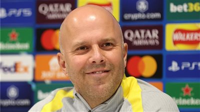 آرني سلوت: مانشستر سيتي يمدنا بالثقة في مواجهة باريس سان جيرمان