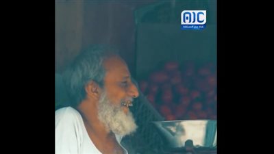 على قناة عدن المستقلة.. قصة صبر وإصرار.. لم يوفق في كلية الطب ورفض المنحة الخارجية.. ماذا حدث؟ (فيديو)