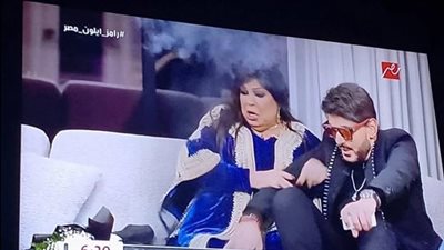 فيفي عبده لنوال الزغبي: 