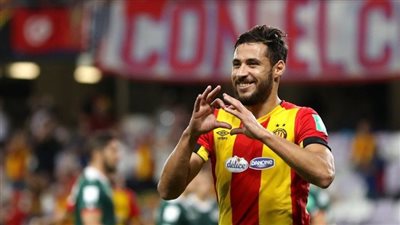 اعتقال يوسف البلايلي في فرنسا بسبب أزمة على الطائرة