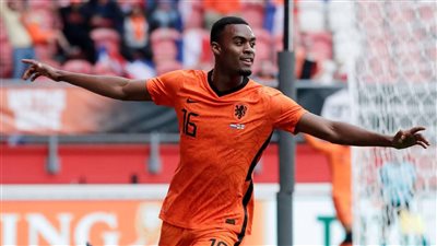 ليفربول يعلق على إصابة جرافينبرخ بعد استبعاده من معسكر هولندا