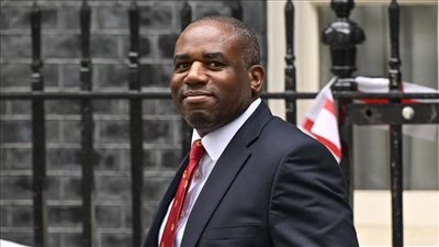 وزير خارجية بريطانيا يثمن جهود مصر فى وصول المساعدات لغزة: تلعب دورا حيويا