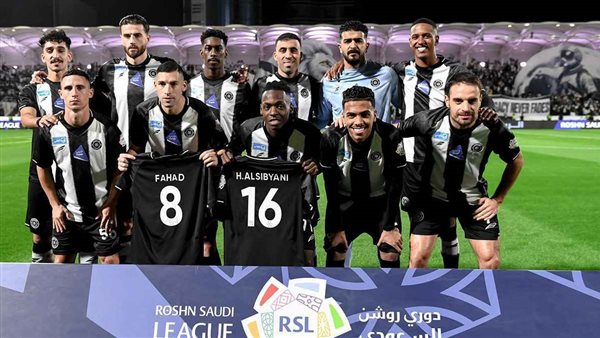 الشباب يسيطر على جوائز الأفضل في الدوري السعودي خلال مارس