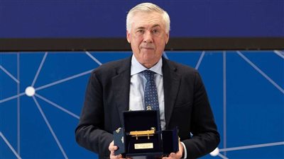 رسميا.. أنشيلوتي يتوج بجائزة أفضل مدرب إيطالي