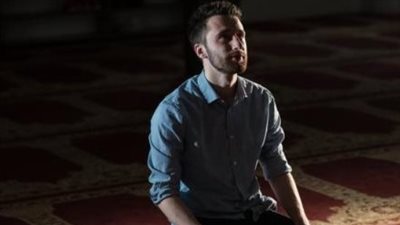 هل يجوز شرعًا الصلاة في القطار؟