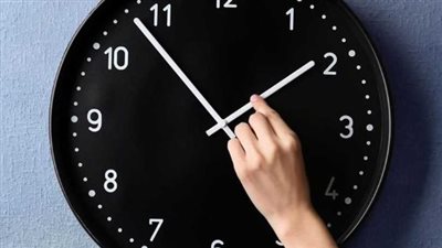 طريقة تغيير الساعة للتوقيت الصيفي