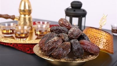 صيام الستة البيض متتابعة أم متفرقة؟