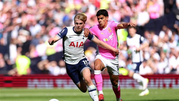 توتنهام يحقق فوزا مستحقا على ساوثهامبتون بثلاثية مثيرة بالدوري الإنجليزي
