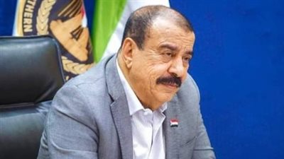 بن بريك يُعزّي السفير عبدالله الحنكي بوفاة شقيقه 