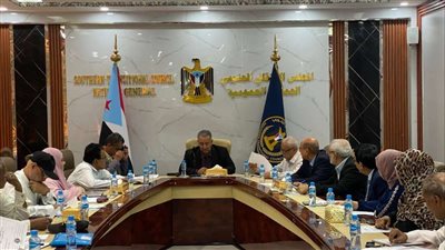 مجلس المستشارين عن قرار الزُبيدي بتشكيل مجلس شيوخ الجنوب العربي: خطوة استراتيجية هامة