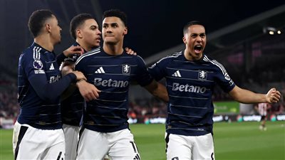 بخسارة مفاجئة وفوز كاسح.. الصراع يشتعل على مركز 