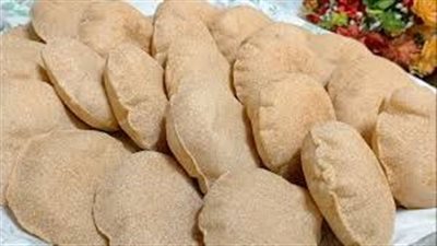 فوائد واضرار العيش السن 