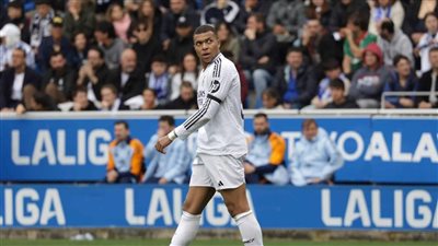 إعلان عقوبة مبابي بعد طرده أمام ألافيس.. هل يلعب الكلاسيكو؟