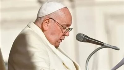 بث مباشر من ساحة القديس بطرس بعد وفاة بابا الفاتيكان