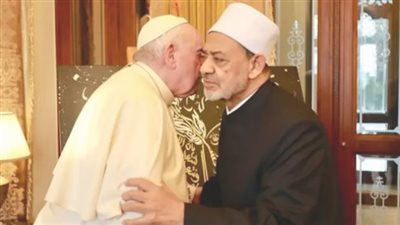 شيخ الأزهر ينعى البابا فرنسيس: لم يدخر جهدا في خدمة رسالة الإنسانية