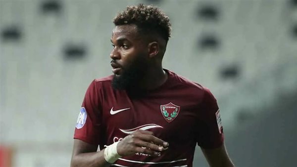 لعب للشباب وكان قريبا من الزمالك.. من هو الراحل آرون بوبيندزا؟