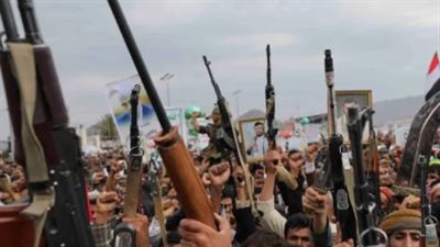 مراقبون وسياسيون يعلقون.. كيف أعلن نظام صنعاء الانقلاب وقام بغزو جنوب اليمن؟