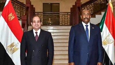  السيسى والبرهان يؤكدان ضرورة توفير الدعم اللازم للسودانيين المقيمين بمناطق الحرب