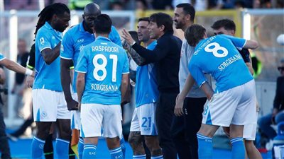 نابولي يحقق فوزا ثمينا على ليتشي ويعزز صدارته للدوري الإيطالي