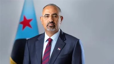 في ظل الانجازات.. الزُبيدي..قائد يحمل همّ وطن وقضية شعبه