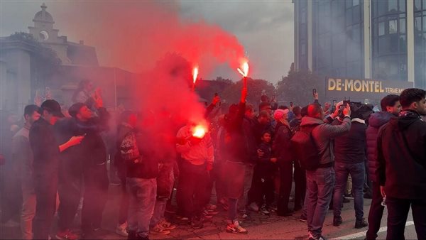 اعتقال 44 شخصا نتيجة أعمال شغب في باريس بعد التأهل لنهائي دوري الأبطال اعتقال 44 شخصا نتيجة أعمال شغب في باريس بعد التأهل لنهائي دوري الأبطال