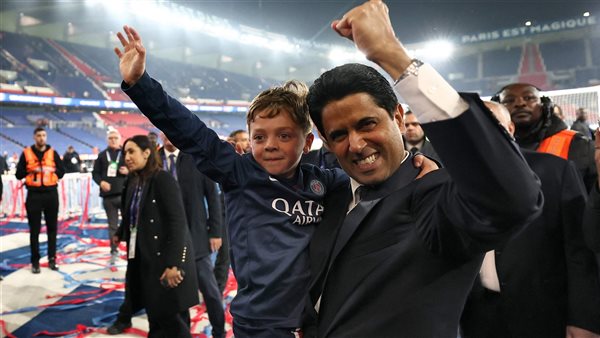 هدية للعاملين والموظفين.. ناصر الخليفي يكشف مفاجأة قبل نهائي أبطال أوروبا هدية للعاملين والموظفين.. ناصر الخليفي يكشف مفاجأة قبل نهائي أبطال أوروبا