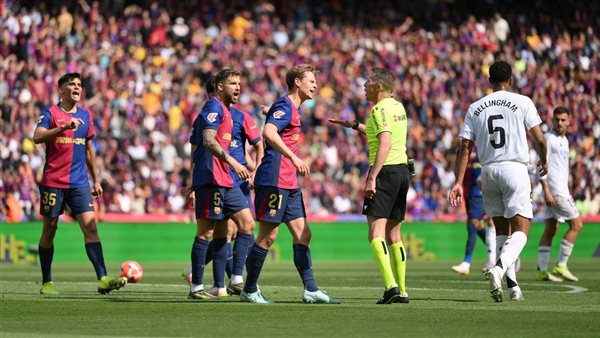 نسخة أسطورية.. أرقام قياسية بالجملة من كلاسيكو برشلونة وريال مدريد المثير