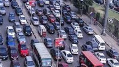 النشرة المرورية اليوم 13 مايو 2025.. كثافات متوسطة للسيارات بمحاور القاهرة والجيزة
