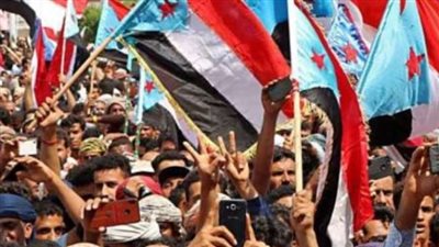 كيف يُشكل وعي شعب جنوب اليمن وتكاتفه حول قياداته ومؤسساته الإعلامية سدًا منيعًا في وجه الأعداء؟
