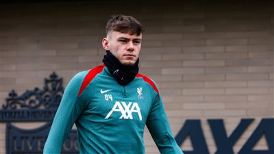 بعد رحيل أرنولد.. ليفربول يعلن رسميا تمديد عقد كونر برادلي