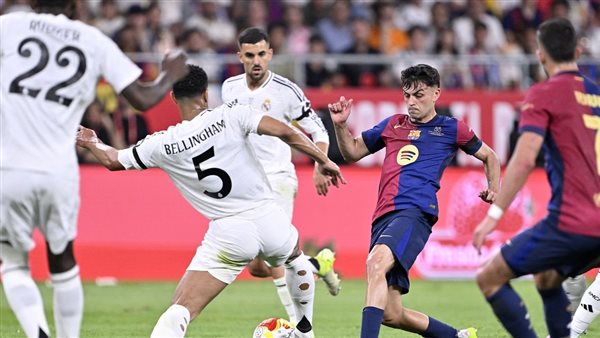 برشلونة يفاجئ الجميع بوضع صورة لمغني إنجليزي على قميصه في الكلاسيكو برشلونة يفاجئ الجميع بوضع صورة لمغني إنجليزي على قميصه في الكلاسيكو